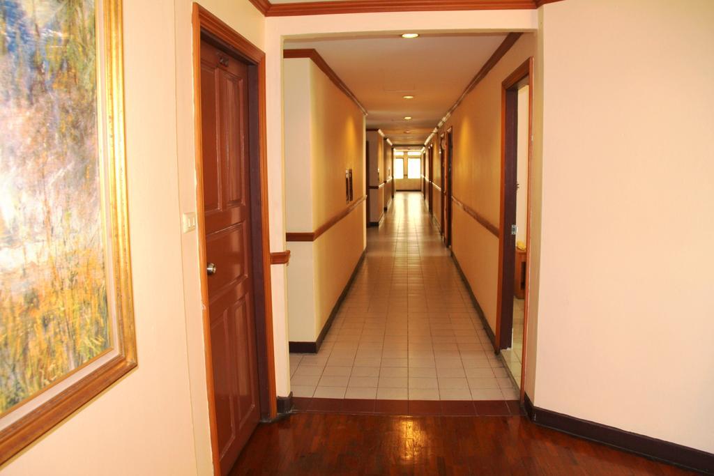 Shagwell Mansions Hotel Pattaya Luaran gambar